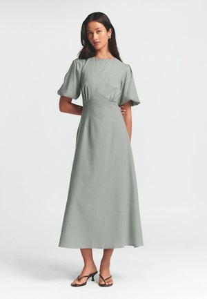 KALINDA MIDI - Vardagsklänning - sage green