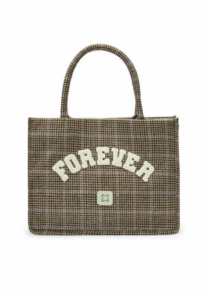 Braun-blauer karierten Tragetasche mit zwei Henkeln, mit dem Wort "FOREVER" in weißen Buchstaben und einem kleinen grünen quadratischen Logo darunter.