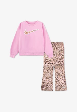 Nike Sportswear, SET, różowy