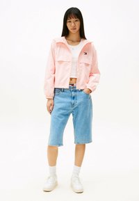 Thumbnail Image 2