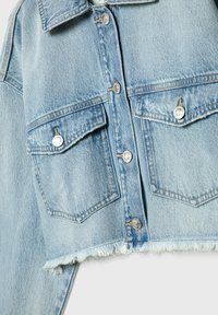 Stradivarius Chaqueta vaquera - light blue