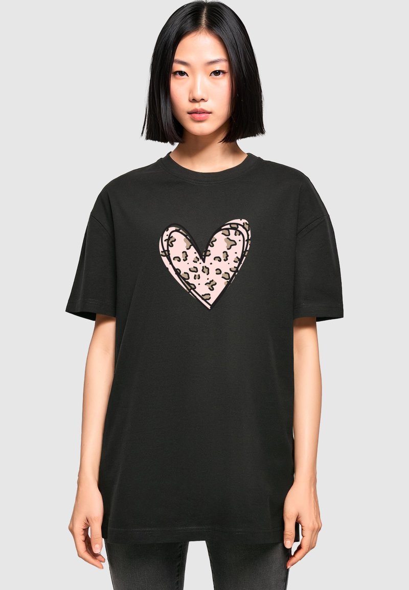 Merchcode VALENTINES DAY LEOPARD HEART - T-shirt print - black