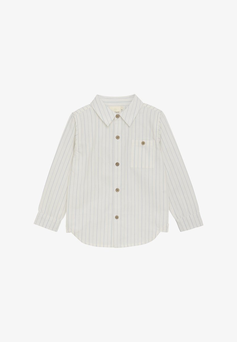 Camicia bianca a maniche lunghe con bottoni, con sottili righe verticali grigie e una tasca sul petto con bottone.