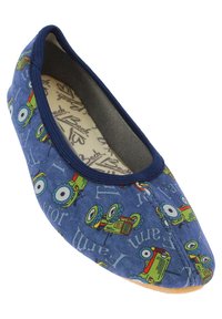 Blauwe stof instapper met een tractorpatroon, ronde neus, zachte voering en elastische afwerking voor een comfortabele pasvorm.