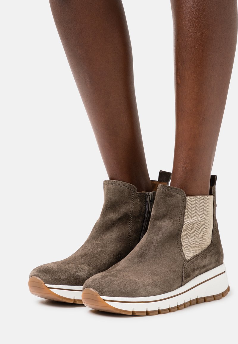 Gabor Platform ankle boots - tartufo