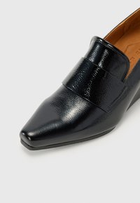 Chie Mihara VECINO - Zeppe - black
