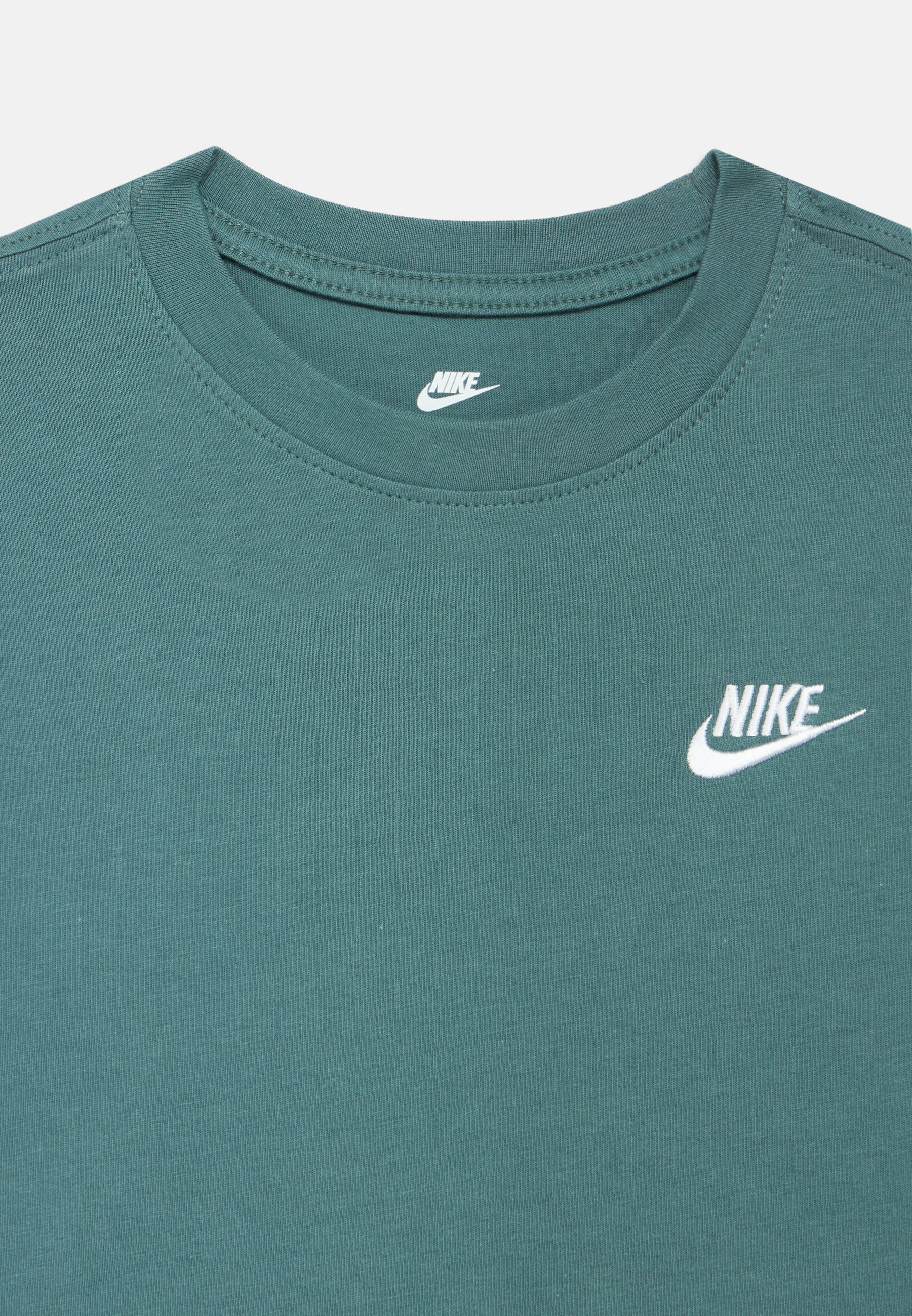 mystic green nike shirt