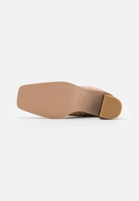 ALOHAS WEST - Botins de salto alto - beige