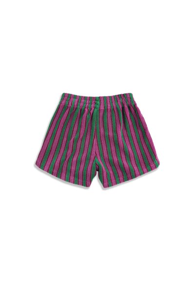 Shorts pour enfants à taille élastique avec des rayures verticales vertes et violettes, en tissu doux et texturé sur fond blanc.