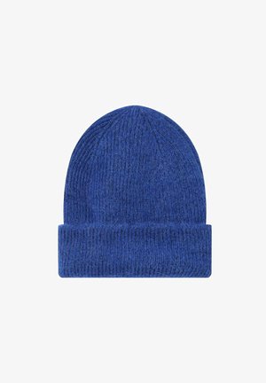 Bonnet tricoté bleu en laine douce et texturée. Il présente un revers replié et un sommet arrondi avec des motifs de points réguliers sur toute sa surface.