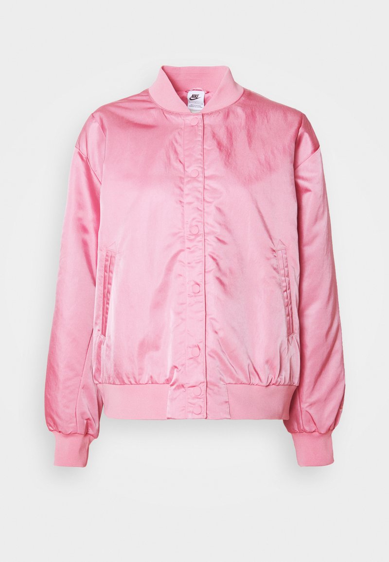 Rosa Satin-Bomberjacke mit geripptem Kragen, Druckknopfverschluss und Seitentaschen; mit elastischen Bündchen und Saum.