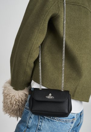 SMALL PURSE CHAIN - Cross body bag - black