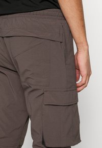Brave Soul NEWTONS - Calças cargo - choc brown