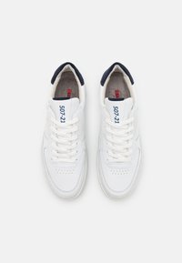 Lloyd AREL - Trainers - bianco/white/teal