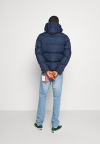Tommy Jeans Dunjacka - dark blue