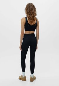PULL&BEAR SEAMLESS  - Tajice-hlače - black