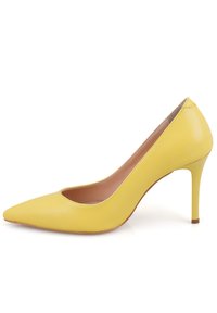 Pumps - yellow
