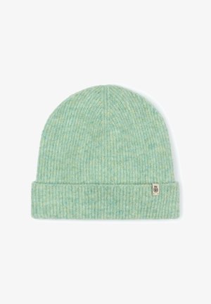 Light green knit beanie featuring vertical ribbing, folded cuff, and a small label on the side. Soft texture and warm design.