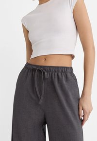 Stradivarius Pantalones deportivos - dark grey