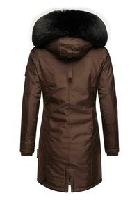 Bruine parka met een zwarte bontgevoerde kap, met een slank ontwerp, lange mouwen en een middellange snit. Inclusief een rugventilatie en een rits sluiting.