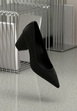 DEVANY - Klasszikus sarkú cipők - black