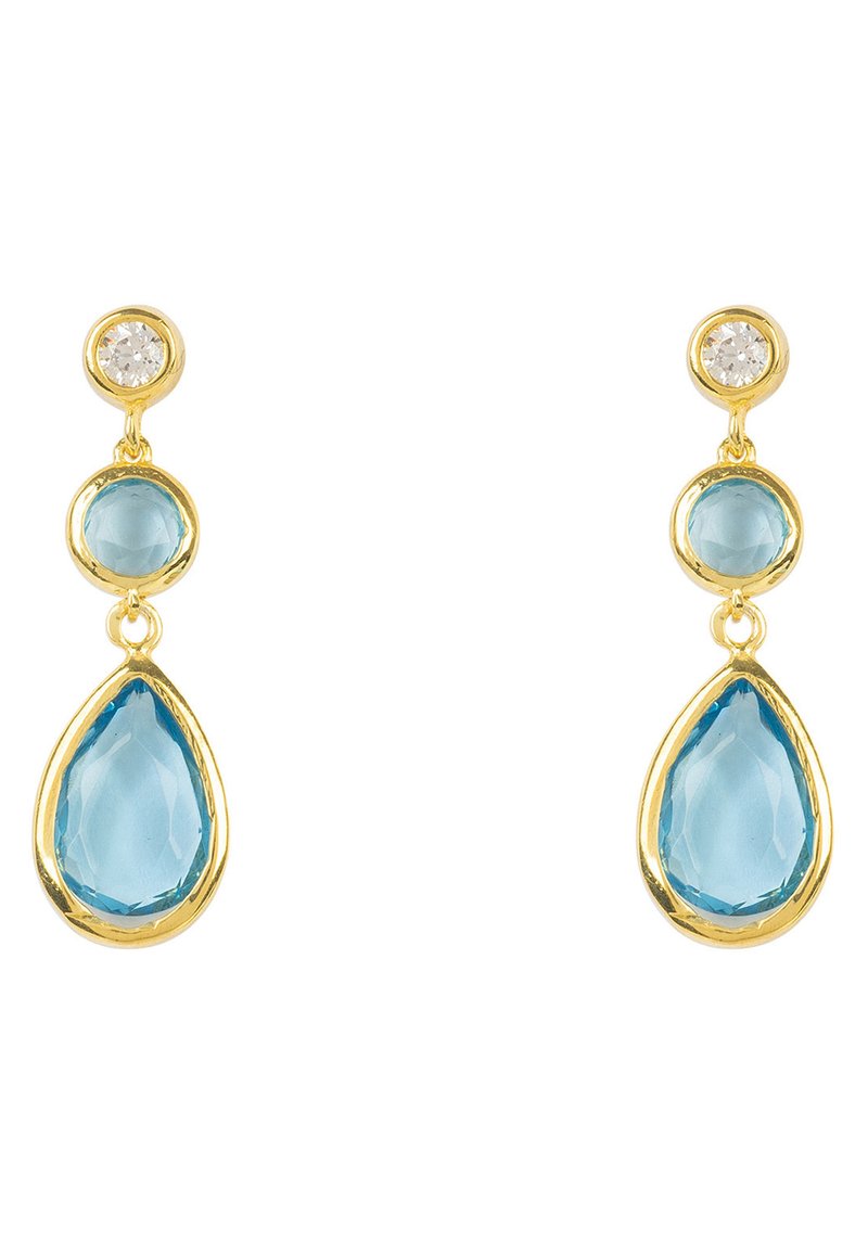Pendientes en tono dorado que presentan tres piedras preciosas: un cristal claro redondo, una piedra redonda de color azul claro y una piedra en forma de lágrima de color azul claro.