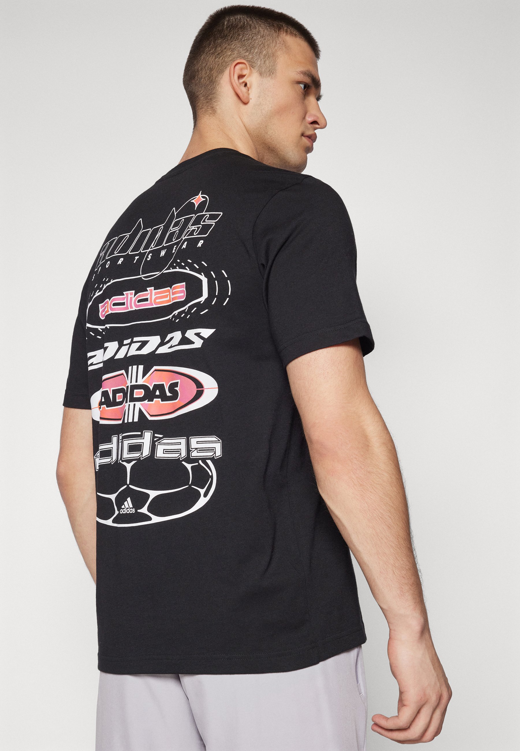 adidas Sportswear HOUSE OF TIRO SUMMER GRAPHIC TEE - Print T