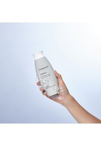 Miniatuurafbeelding 4