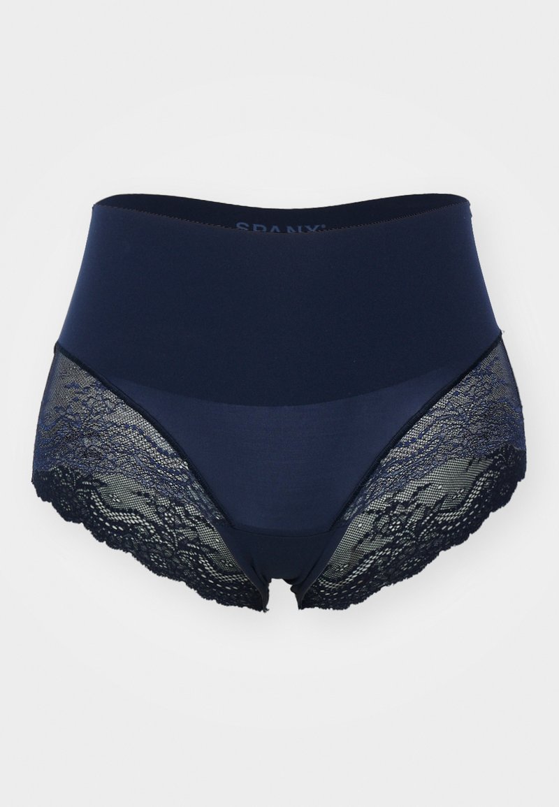 Spanx SPANXSUPERSMOOTH™ UNDIE-TECTABLE® LACE HI-HIPSTER - Hipster ...