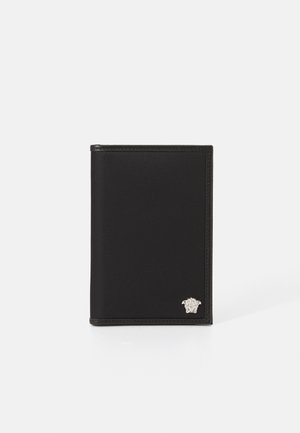 PASSPORT CASE UNISEX - Obal na cestovní pas - black