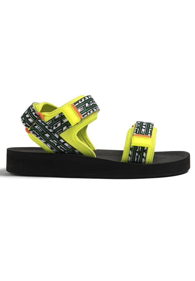 Sandali con plateau