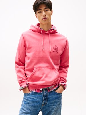 Tommy Jeans WASHED CREST PLAY HOOD - Pusa - vintage cerise