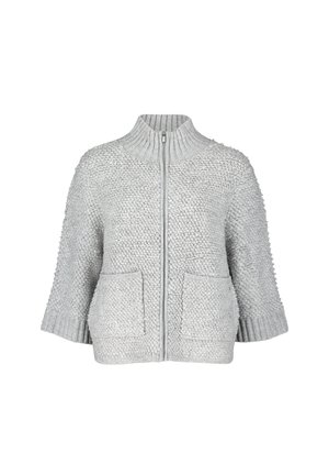 Cardigan grigio con zip, dalla superficie texturizzata, caratterizzato da colletto e polsini a costine e due tasche a toppa sul davanti. Materiale morbido e accogliente.