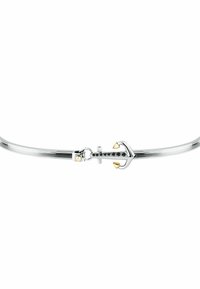 Bracciale ancorato in argento con un design liscio e elegante. Presenta accenti in pietra nera e punte triangolari dorate sull'ancora.