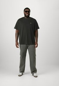 Lacoste PLUS - Basic T-shirt - noir