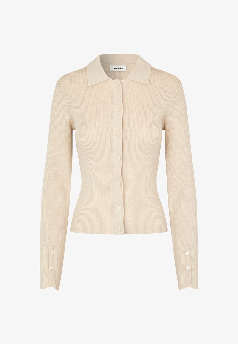 Beež ribaga kardigan pika varrukaga, kaeluse ja nööpide sulgemisega. Omab väikeseid nööpe ja kinnist siluetti.