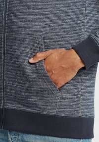 Blend BHNuka - Majica s kapuljačom i patentnim zatvaračem - dress blues