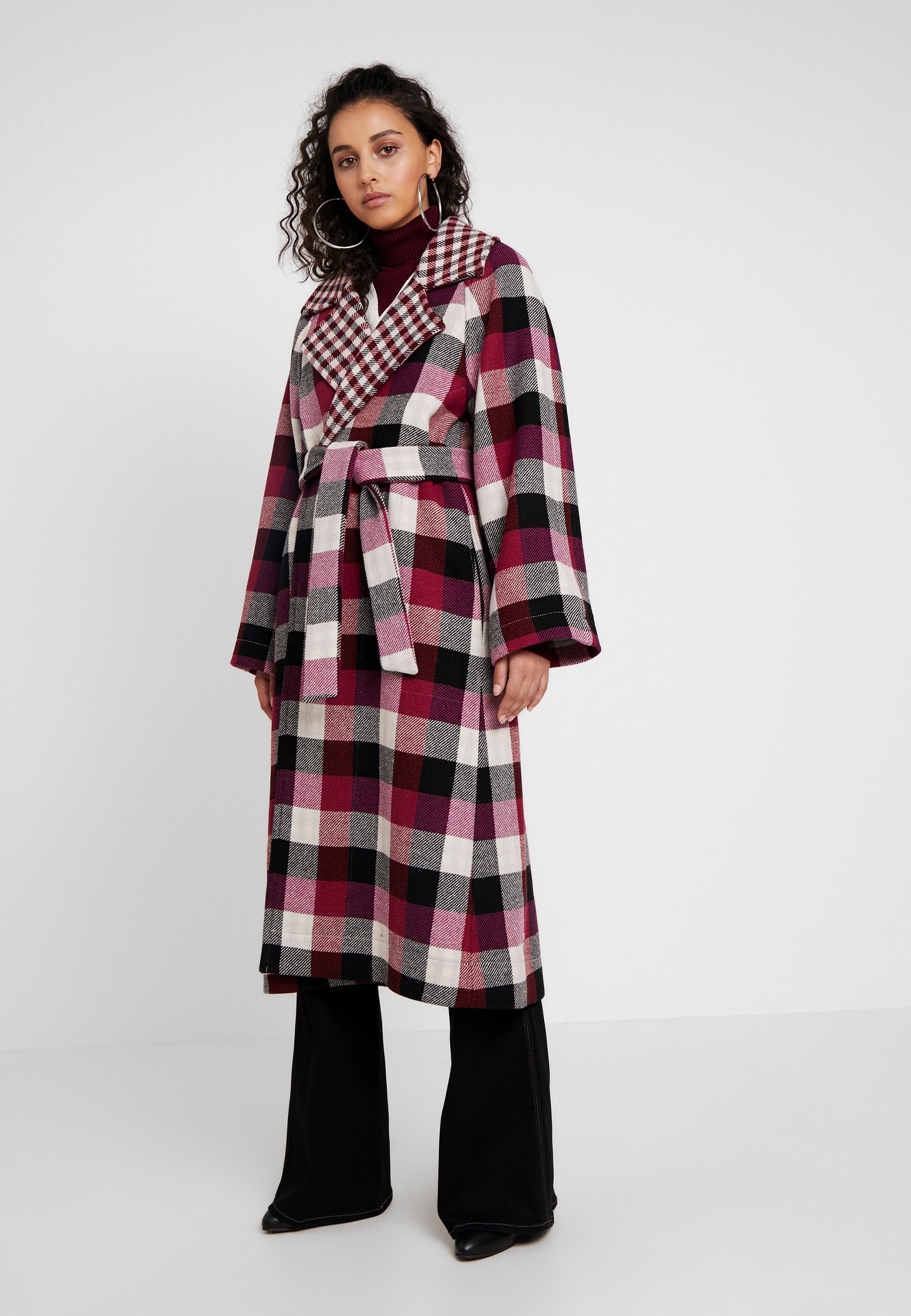 tommy x zendaya zalando