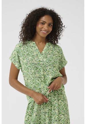 KAMAJA AMBER - Blouse - green petite flowers