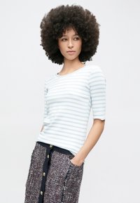 Marc Cain Nyomott mintás póló - skyway new