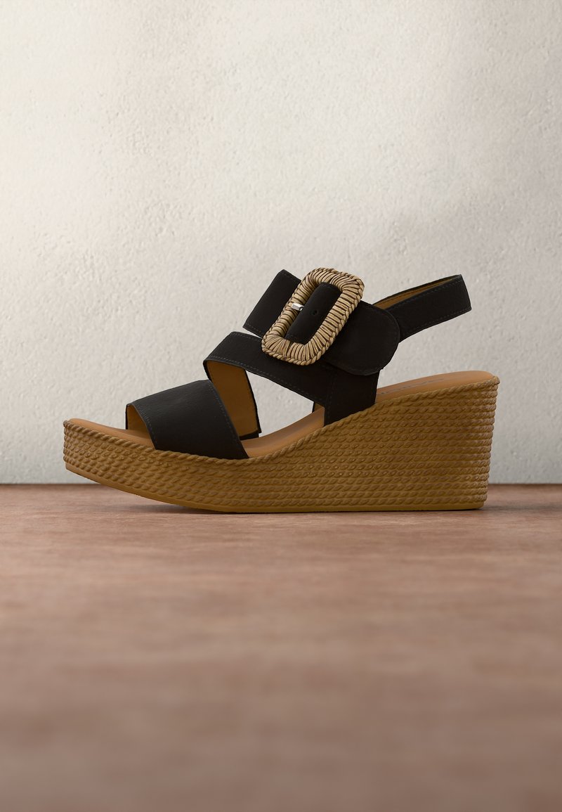 Sandalias de cuña
