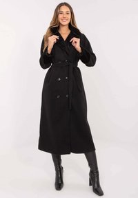 Unausgewählt, black