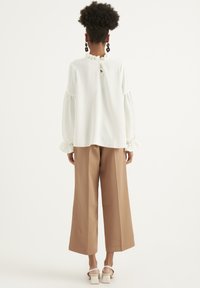 Herita WITH ELASTIC WAISTBAND - Pantaloni - brown