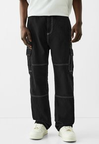 Bershka Cargobyxor - black
