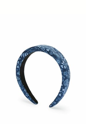 Blauwe gevoerde stoffen hoofdband met lichtblauwe bloemen- en bladpatronen en een zwarte binnenvoering.