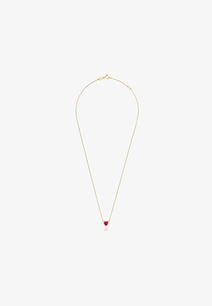 Collier en or avec un design délicat, présentant un petit pendentif en forme de cœur rouge au centre.