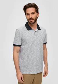 s.Oliver Polo marškinėliai - weiß