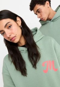 Multiply Apparel Mikina s kapucňou - liiy pad soda washed