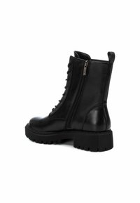 XTI Stivaletti con plateau - black