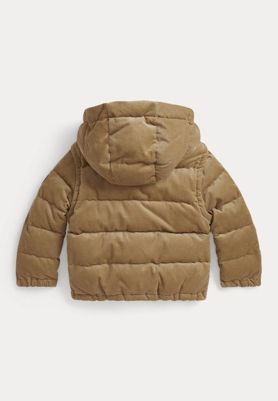 Καφέ σακάκι πούτερ από κορντούρα με κουκούλα, που διαθέτει ραφή με καπιτονέ σχέδιο και ελαστικές μανσέτες. Η πίσω πλευρά αποκαλύπτει μια λεία, υφασμάτινη υφή.